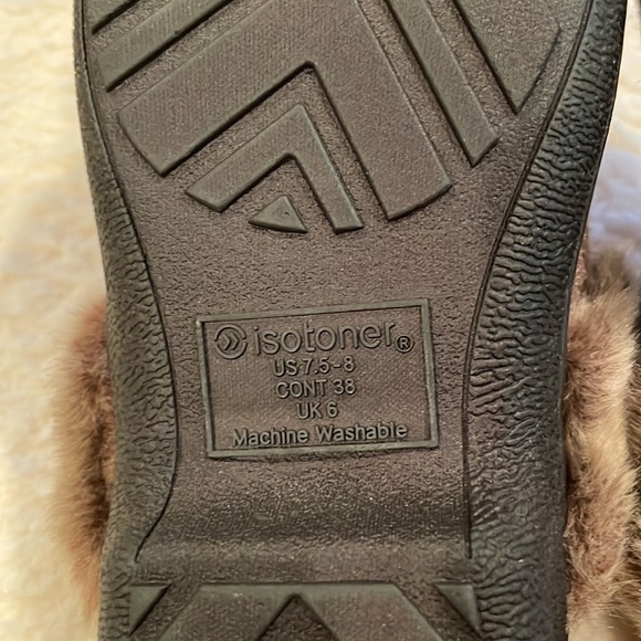 Isotoner Slippers Faux Fur Slip On Slippers Size 7.5-8 - Picture 6 of 9